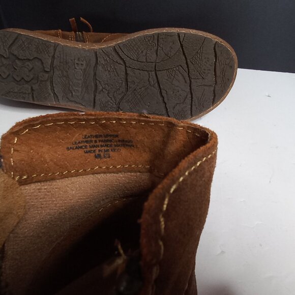 Born Sude Women's Comfort Boots Size 7.5 - Picture 10 of 10